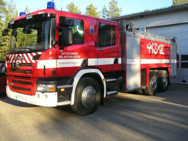Honkajoki heavy pumper/rescue unit