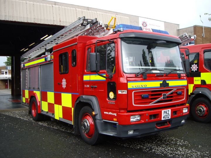 Volvo FL6H-250/Browns WrL - NIFRS