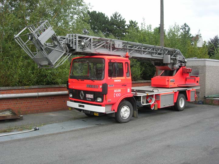 Brandweer Avelgem Renault Turntable ladder
