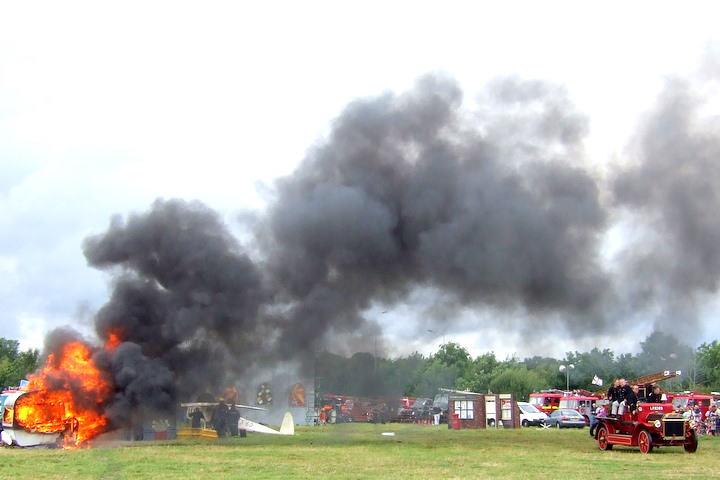 Odiham Fire Show '08 - 1916 Dennis with Caravan