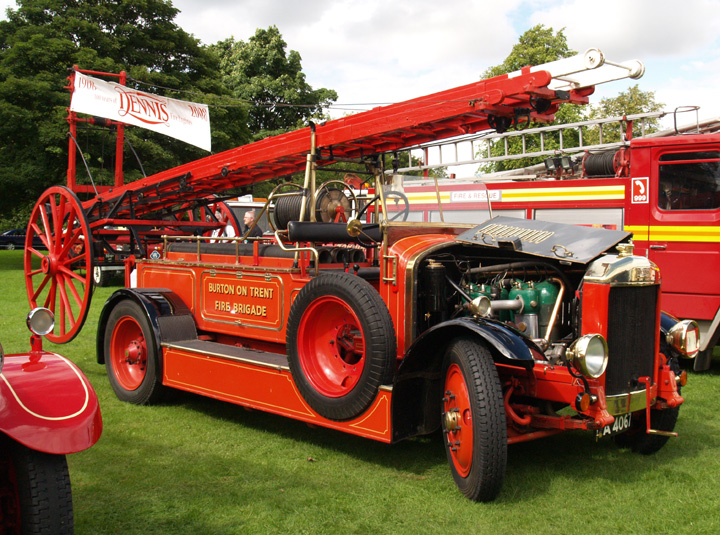 Trans Pennine Run August 2008 - 1930 Dennis 