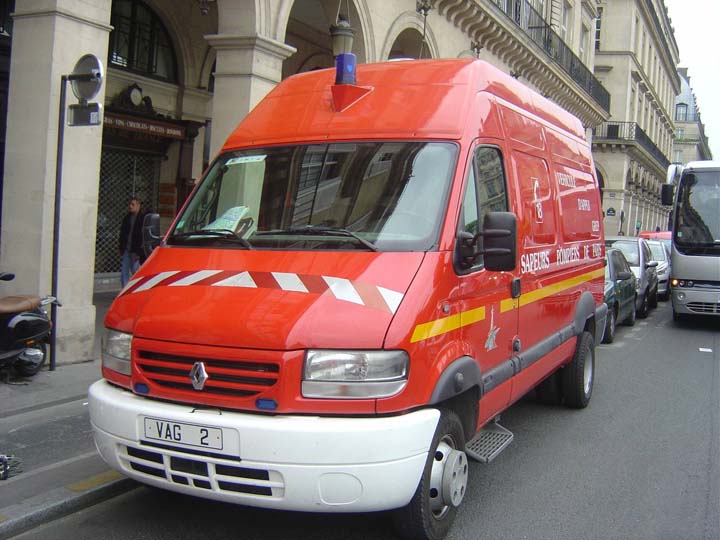 Sapeurs Pompiers de Paris Renault 
