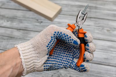 remove-rounded-screws.jpg