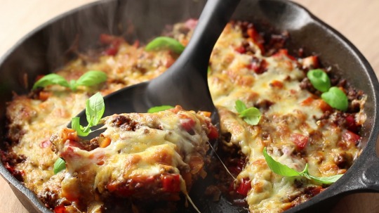 Rezept: Überbackenes Mozzarella-Rinderhack