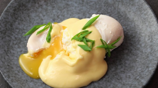 Recipe: Low Carb Hollandaise Sauce 