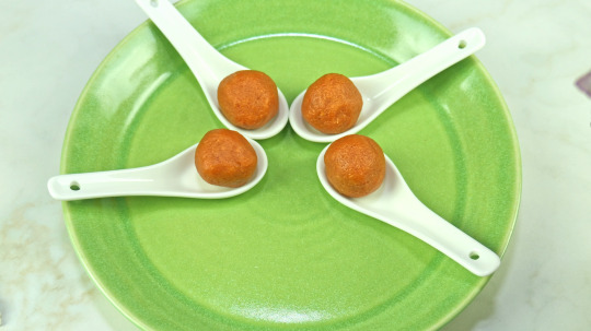 Rezept: Low Carb Süße Keto-Ballaststoff-Bomben