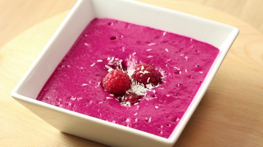 Rezept: Bananen-Himbeer Smoothie mit Roter Beete 