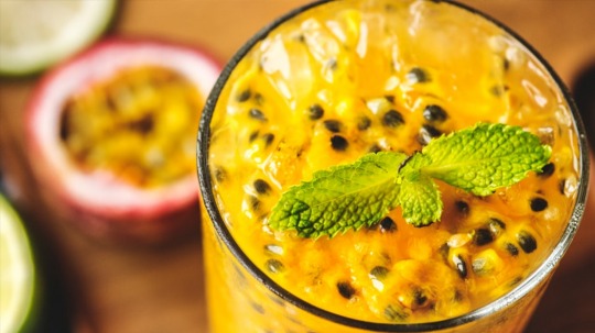 Rezept: [Ohne-Video] Mango-Maracuja-Smoothie