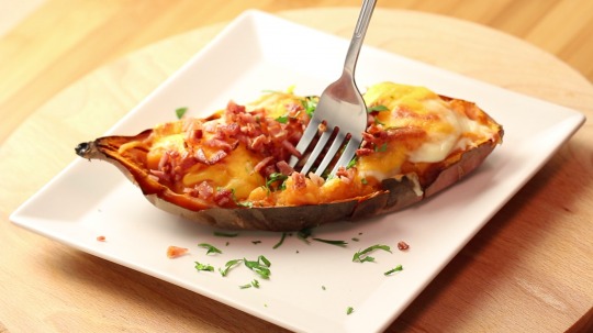 Rezept: Süßkartoffel-Speck-Boot