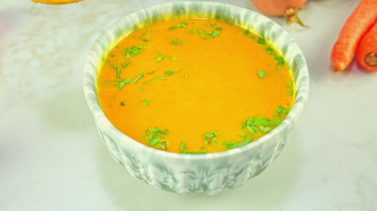 Rezept: Ingwer Knoblauch Kürbissuppe