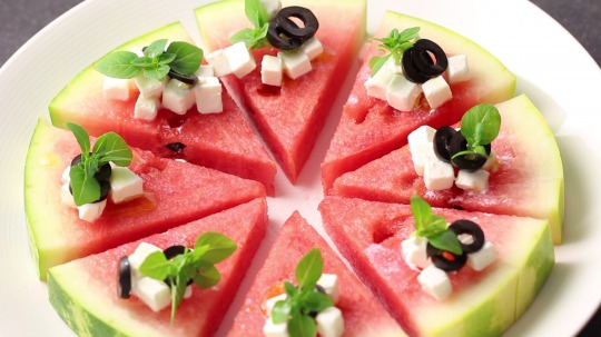 Rezept: Salat mit Feta und Wassermelone