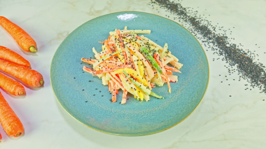 Rezept: Frischer asiatischer Kani Salat