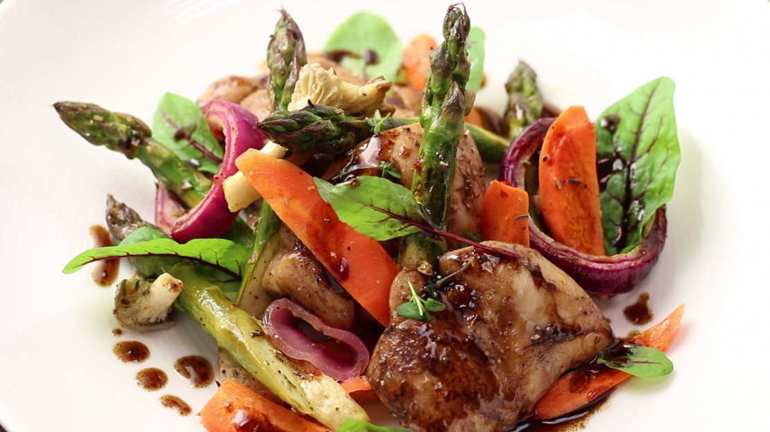 Oven Baked Chicken Thighs - Low Carb Recipes by Foodabi