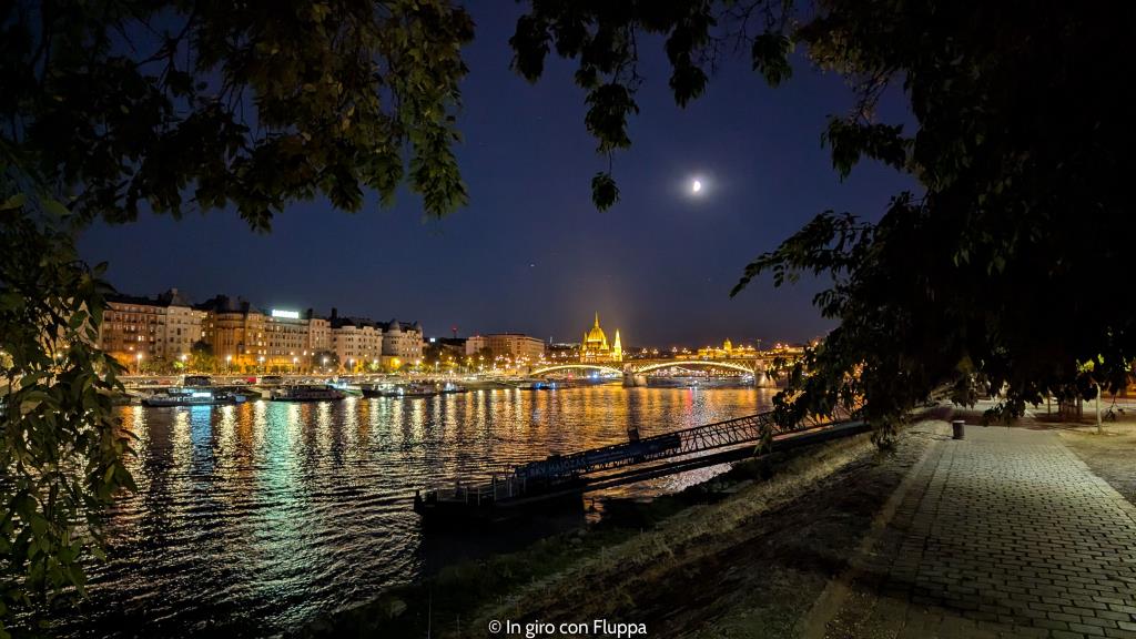 Margaret Island di notte, Budapest