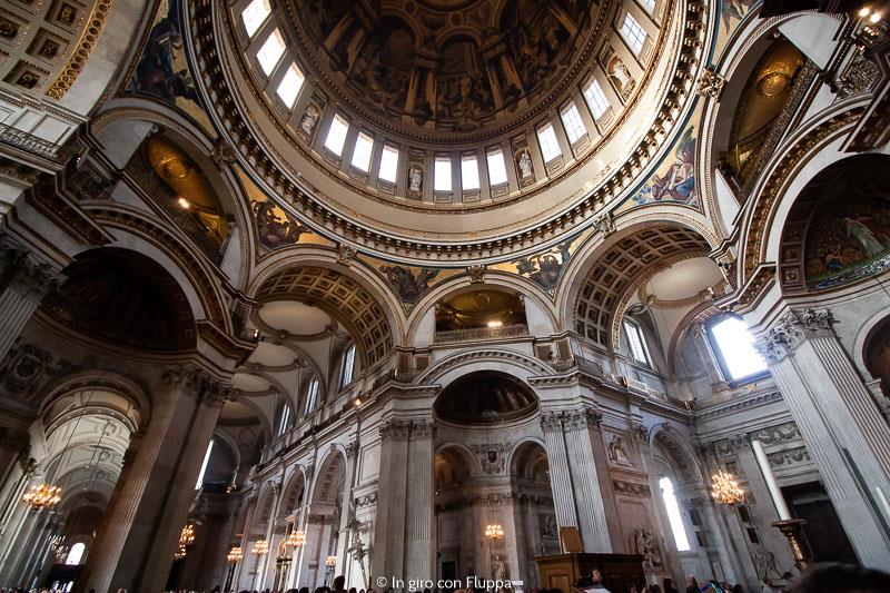 St.Paul's, interno