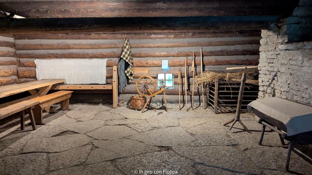 Interno capanna - Estonian Open Air Museum, Tallinn