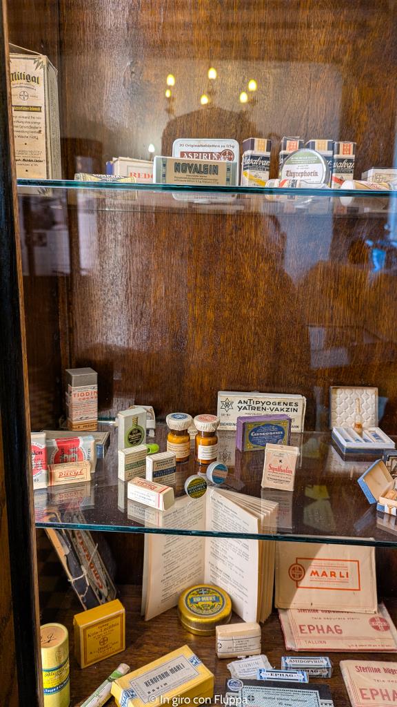 Farmacia del Municipio di Tallinn - medicinali antichi