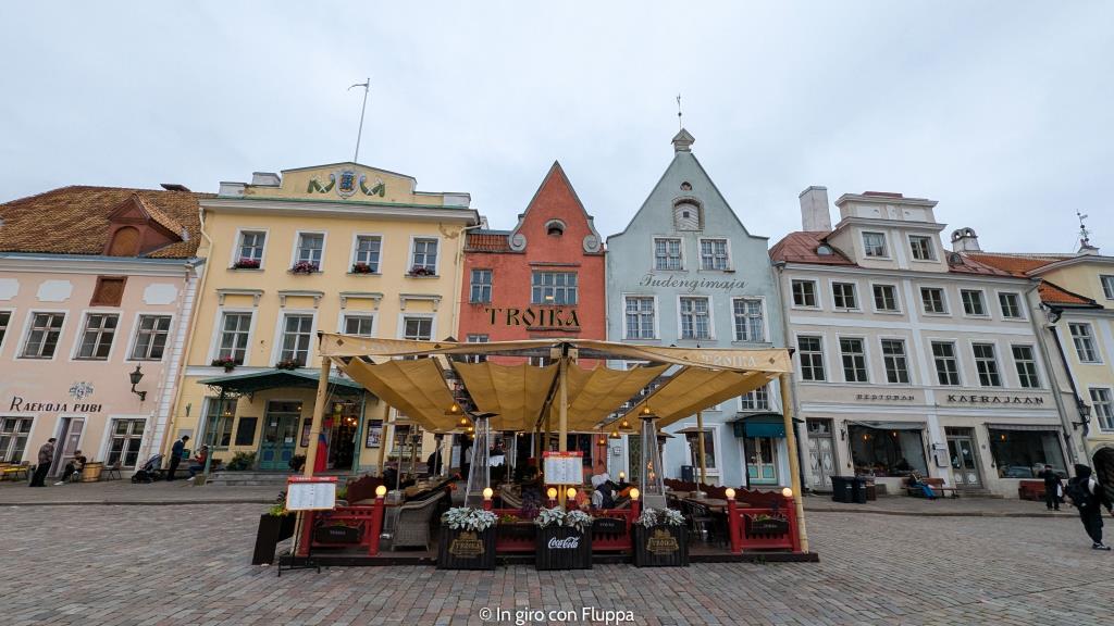 Piazza del Municipio, Tallinn