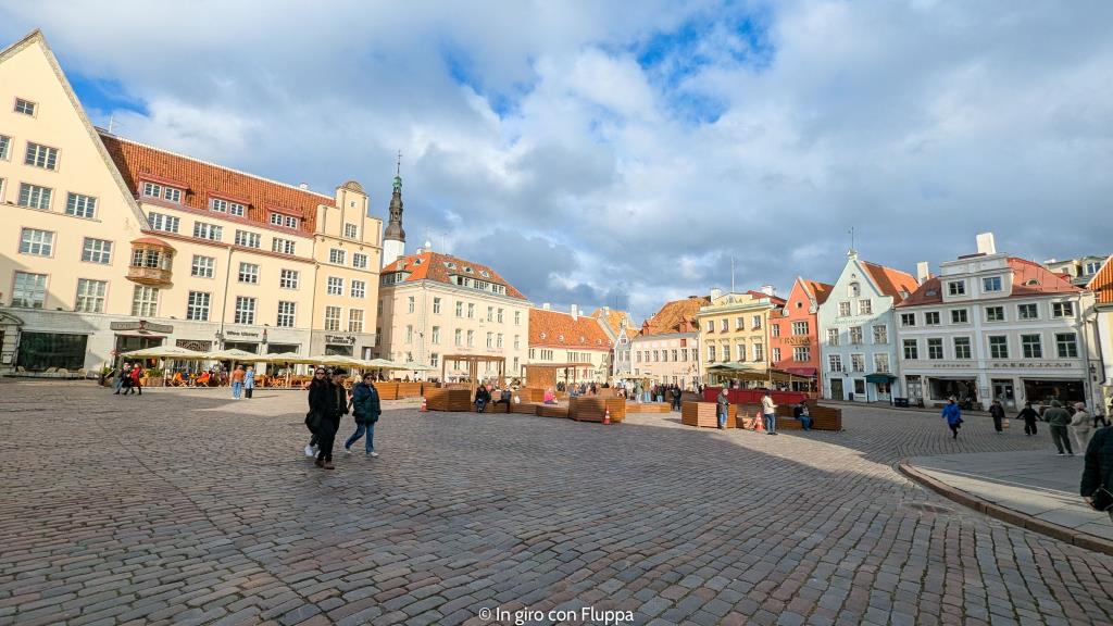 Piazza del Municipio, Tallinn