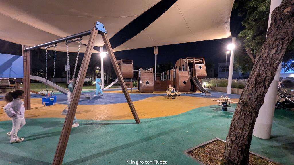 Playground Al Mouj Beach Park, Muscat