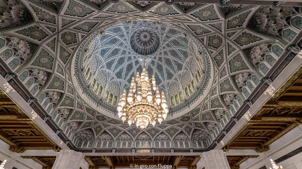 Lampadario della sala preghiere principale, Sultan Qaboos Grand Mosque