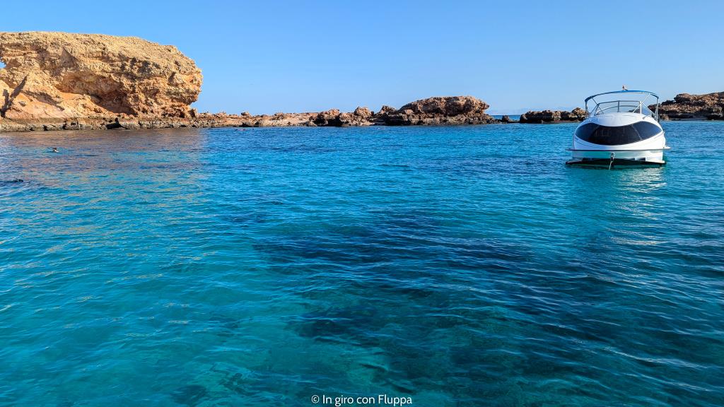 Mare delle Isole Dimaniyat, Oman