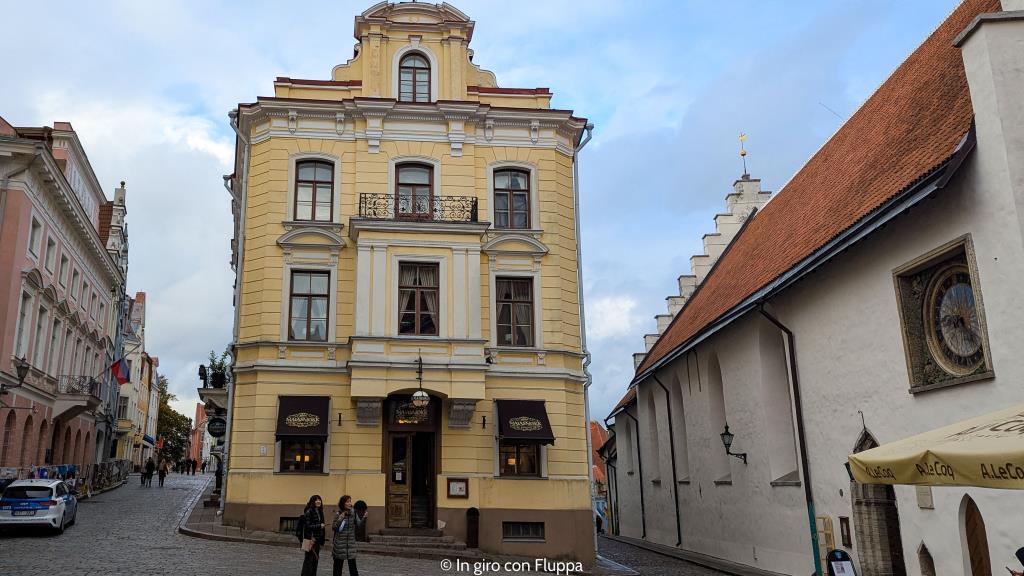Café Maiasmokk, Tallinn - esterno