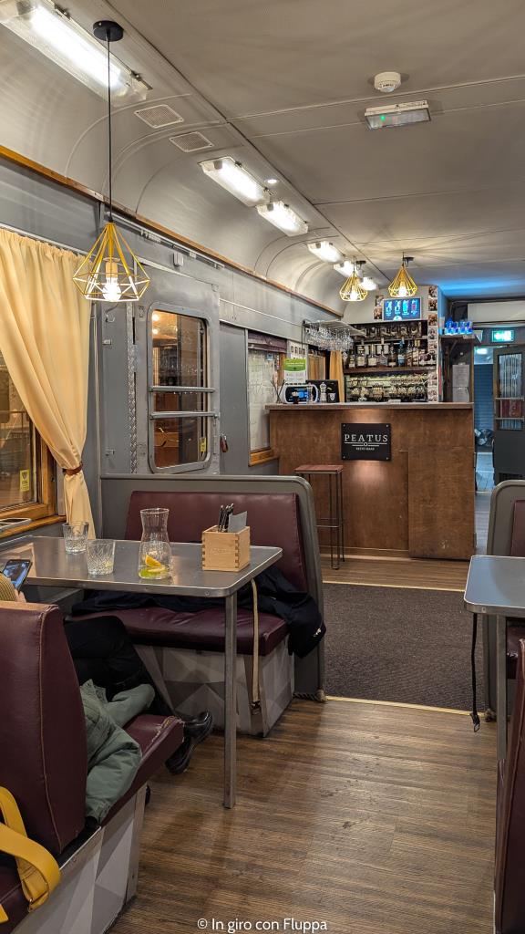 Peatus, Tallinn - bancone