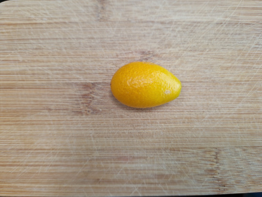 kumquat Kalorien-Nährwerte