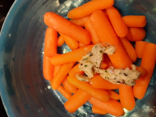 baby carrots Kalorien-Nährwerte