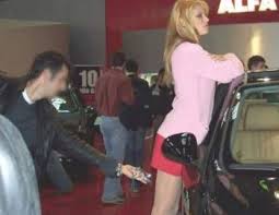 imagesCAZR2BDS.jpg