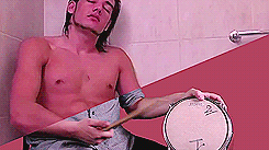tumblr_m70pwkpYDX1qejgz3o4_250.gif