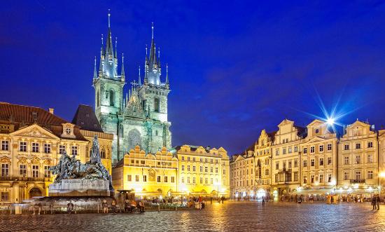 prague.jpg