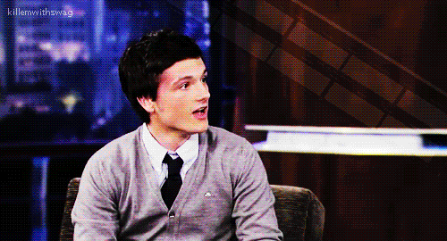 44037-peeta-oh-my-god-animated-gif-VmaH.gif