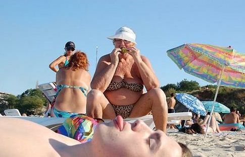 grannybikini.JPG