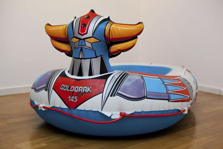 Goldorak_gonflable_Drouot.jpg