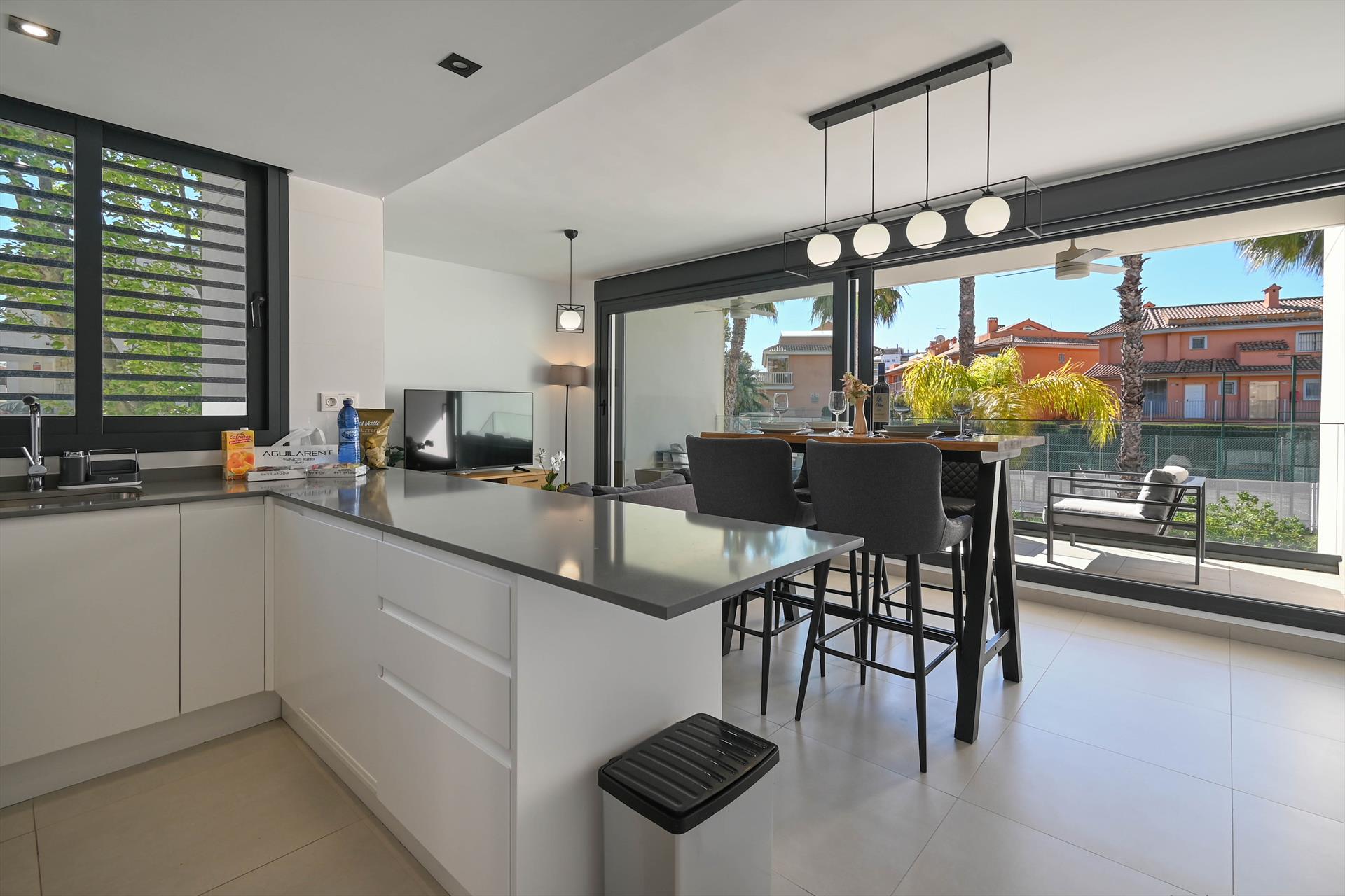 Kitchen facilities at Brisa Marina II in Spain