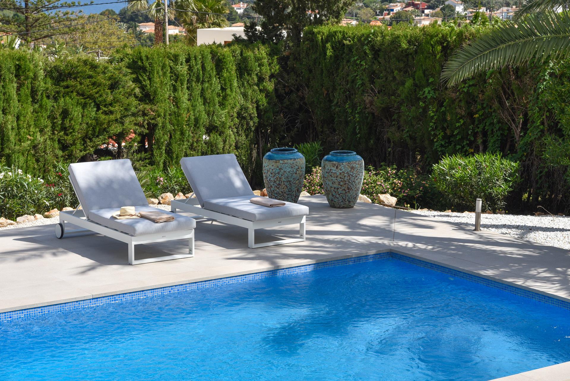Bedroom accommodation at Villa Amantos in Spain