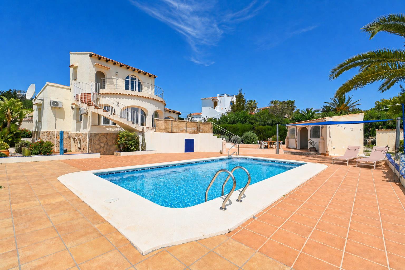 Villa Bondia
