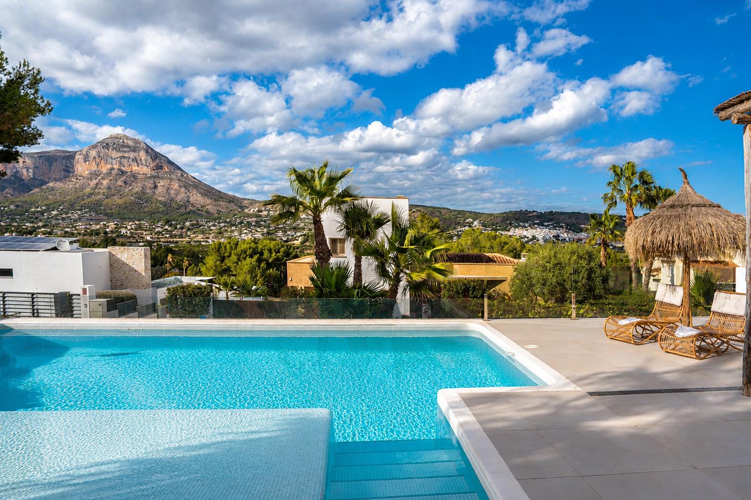Kitchen facilities at Javica in Spain