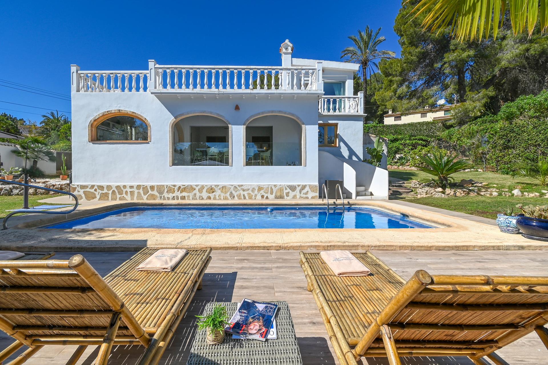 Interior living area at Mareja 4 pax in Spain