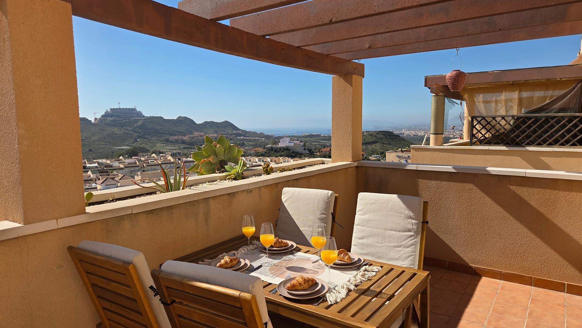 Outdoor terrace and garden at Casa Lijffijt in Spain
