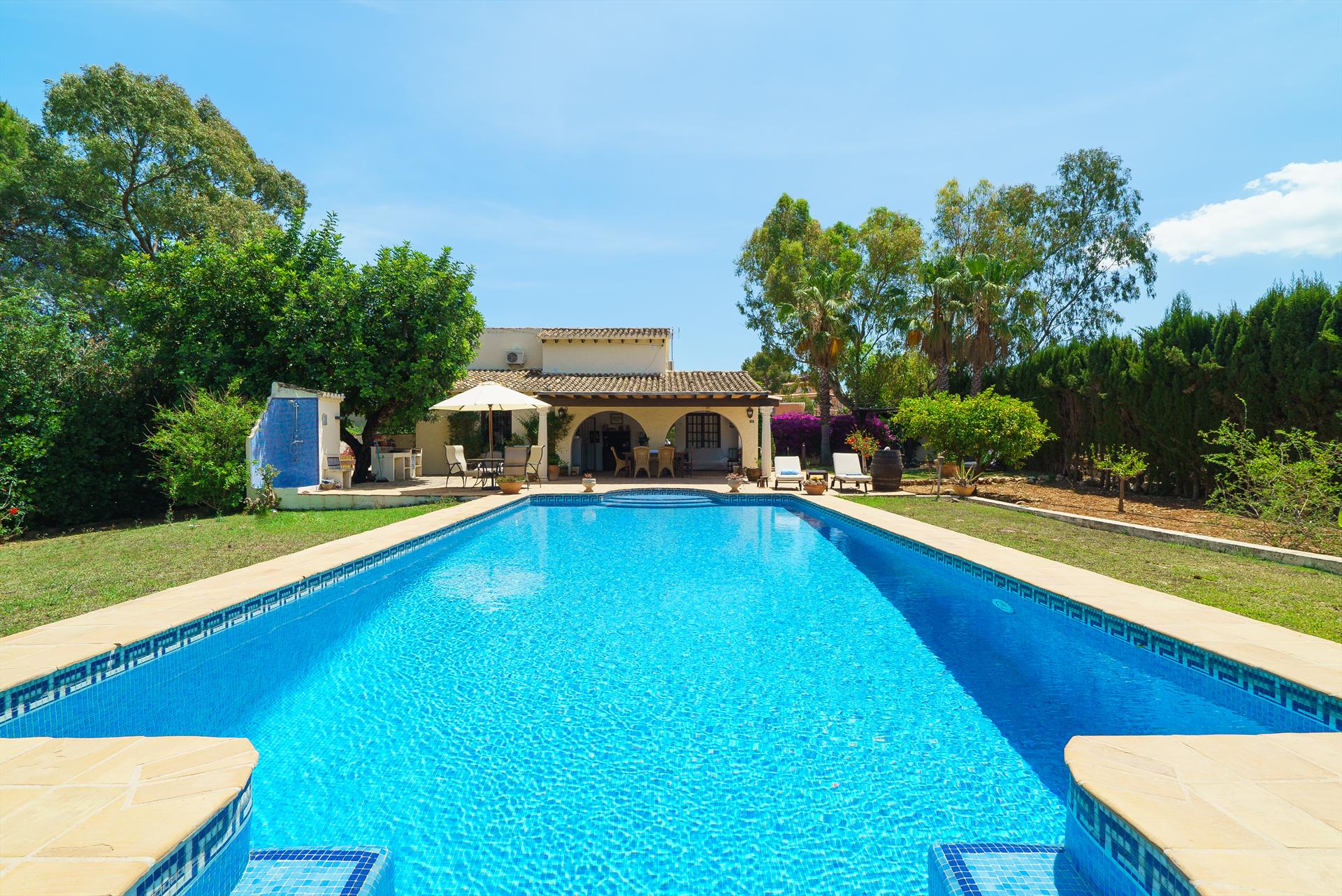 villa-pinella