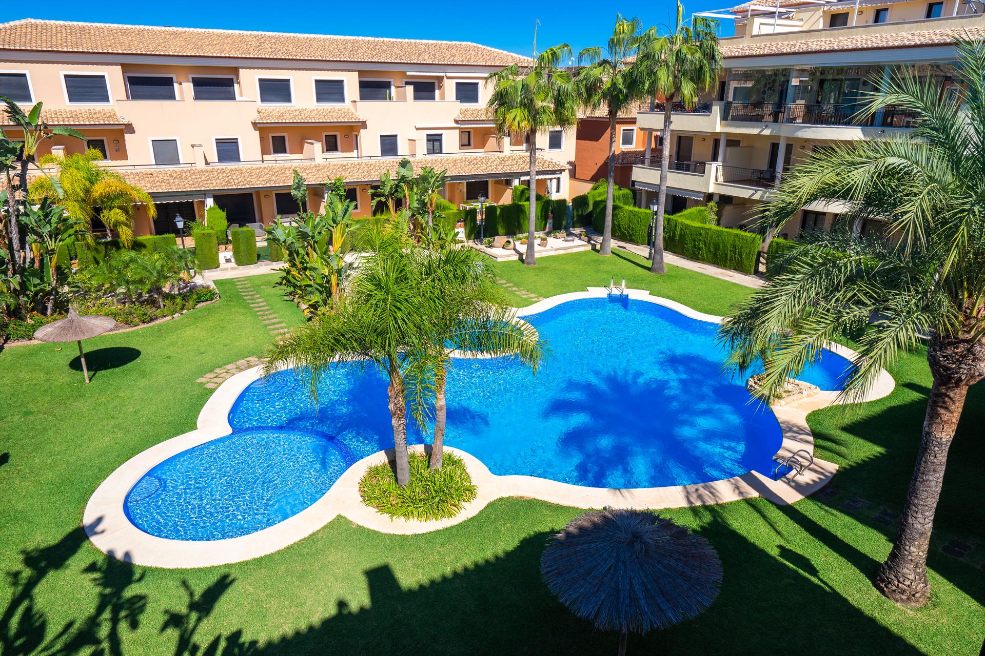 Jardines de Niza 6 pax