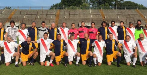 AIC Senior League 6