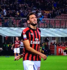 Calhanoglu In Milan Roma 2018 19 5