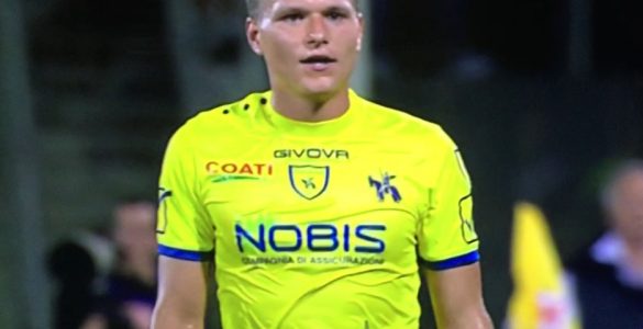 Jaroszynski In Fiorentina Chievo 2018 19