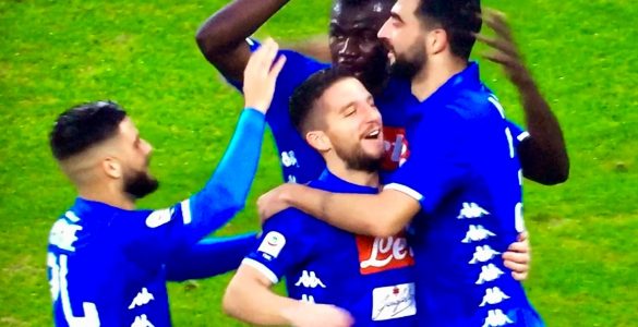 Giocatori Napoli Che Festeggiano In Napoli Spal 2018 19 2