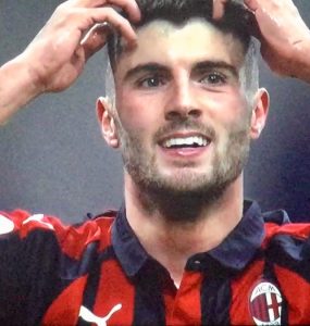 Cutrone In Milan Napoli 2018 19