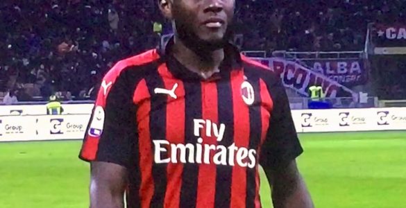 Kessie In Milan Napoli 2018 19 2